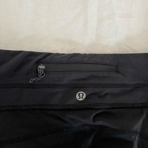 Lululemon black ankle leggings with mesh